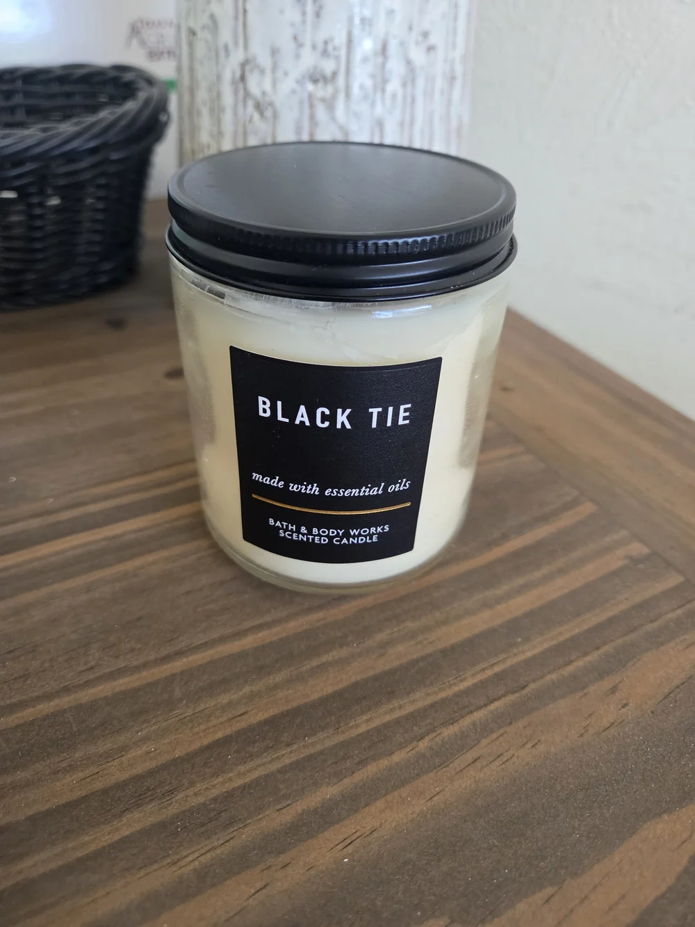 Bath & Body Works Black Tie Candle - Black & Cream Jar